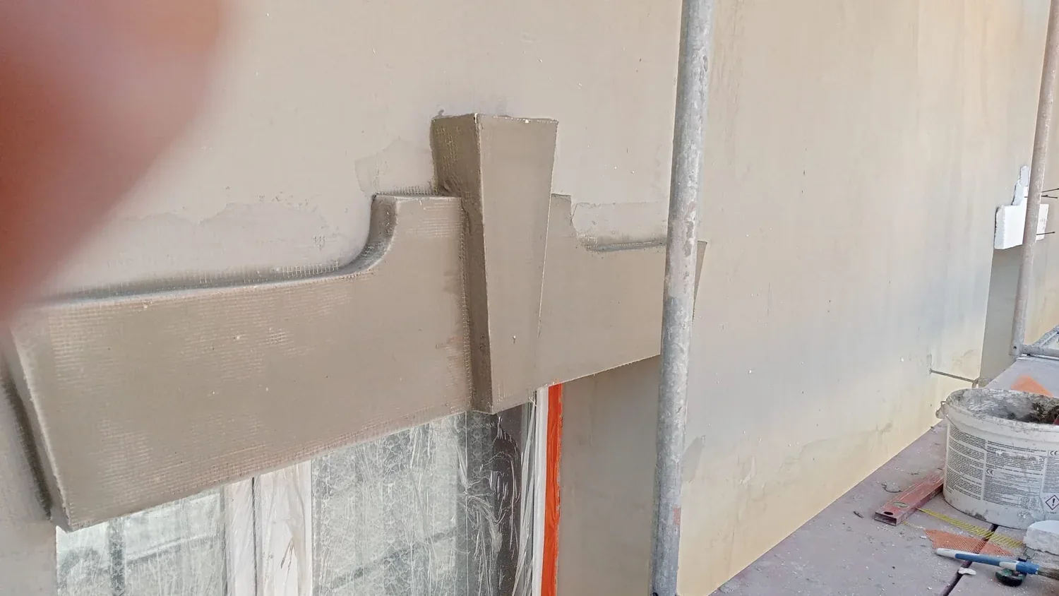 Mieszkanie przed wykończeniem — nowe osiedle w Gliwicach
